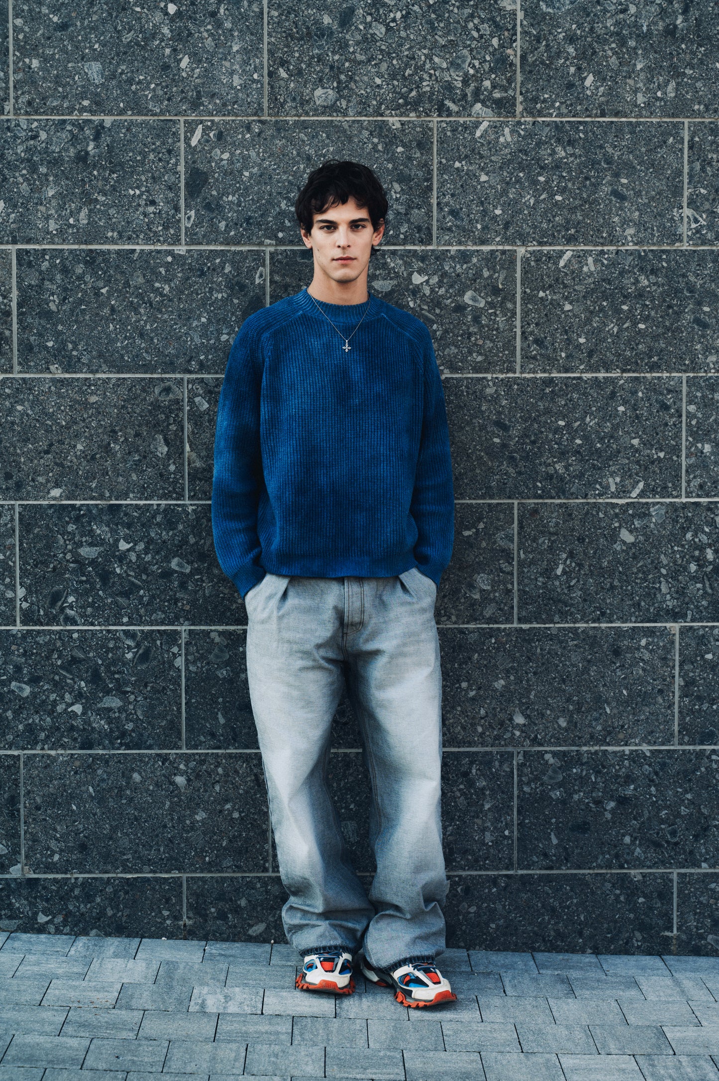BLUE COTTON SWEATER